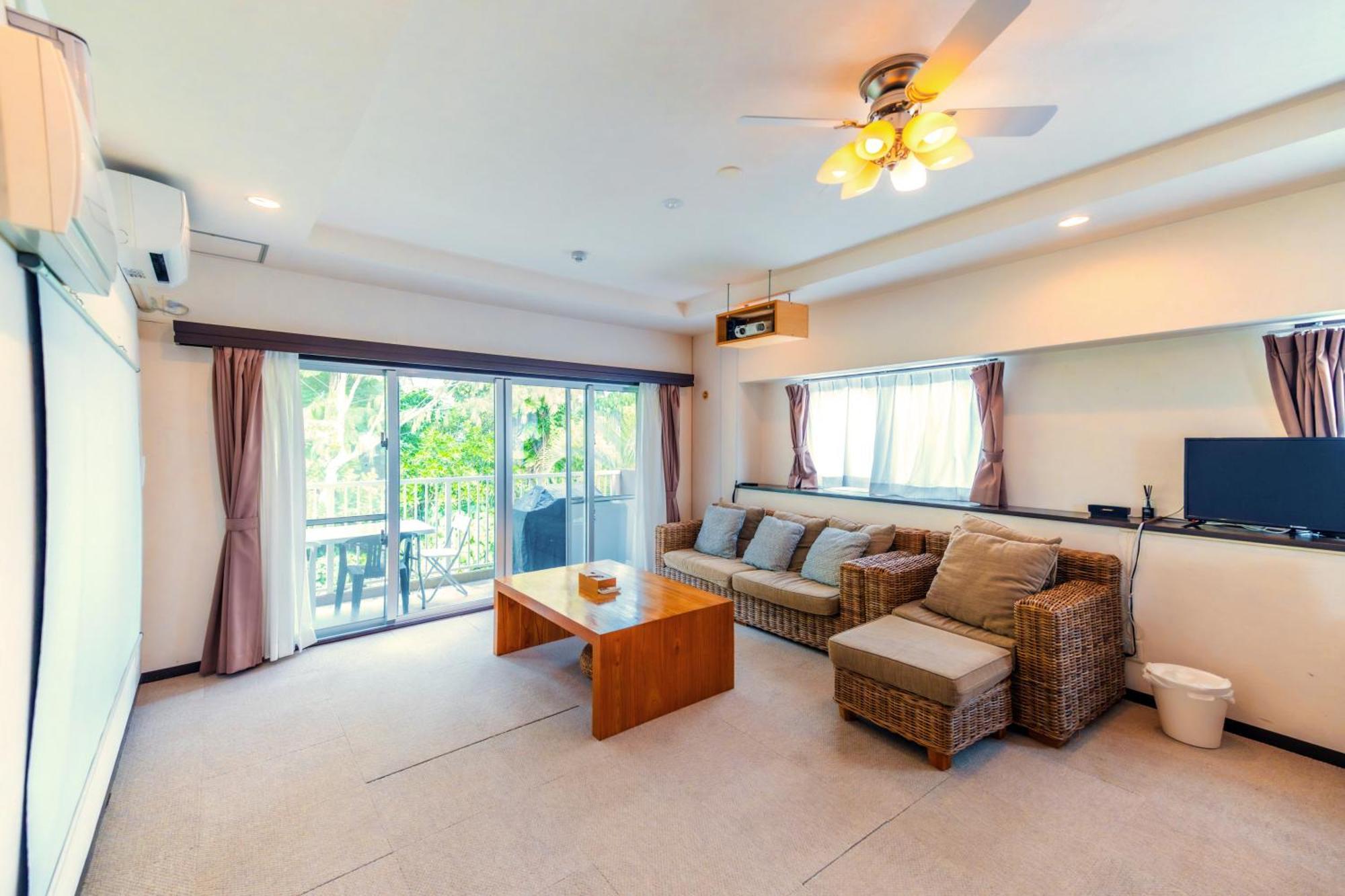 Scallop Beach Condominium Onna Extérieur photo